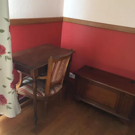 Casa di campagna La Maison Aux Roses Vaux (Vienne)